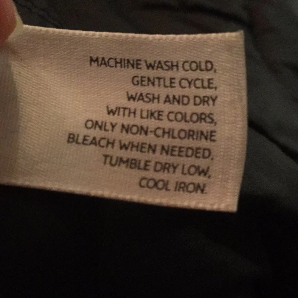 Old Navy sleeve silver